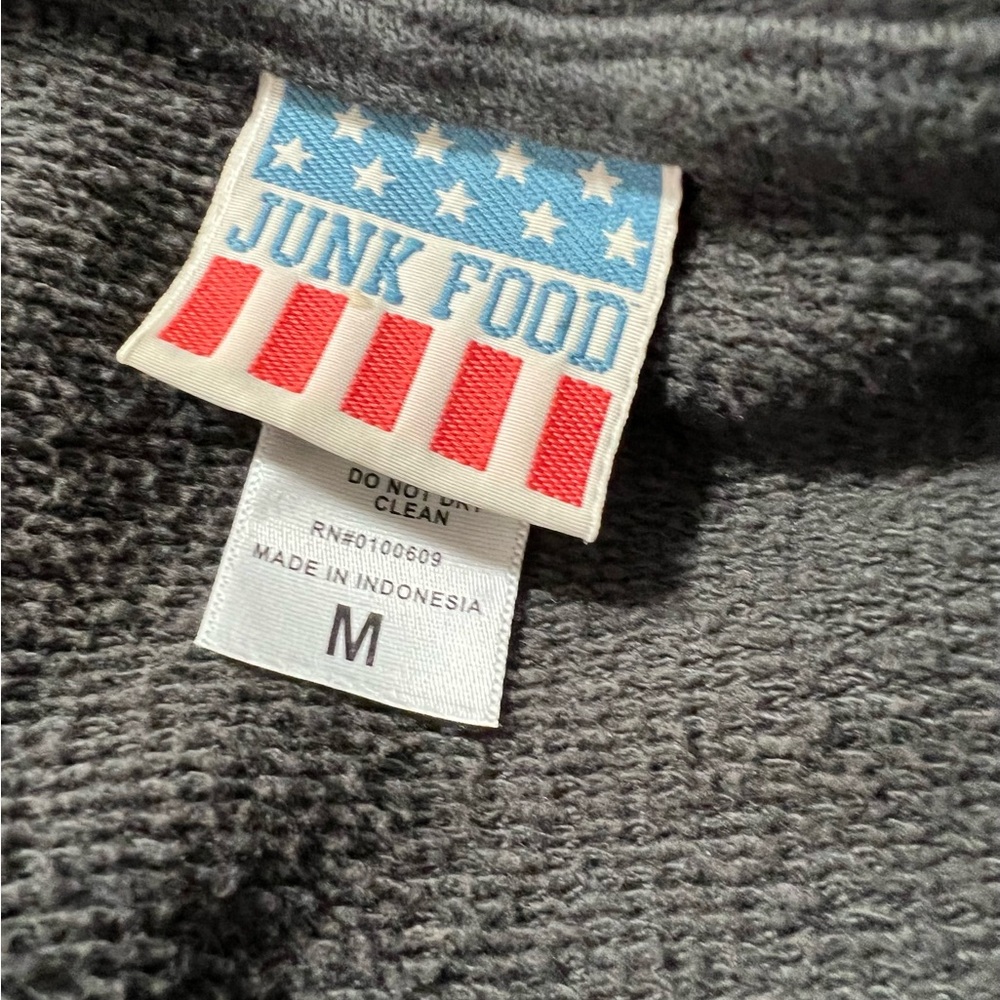 Bulls sweat jacket hoodie zip up Mens M Junkfood brand faded streetwear - Picture 5 of 7